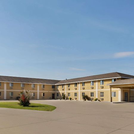 Super 8 By Wyndham Sikeston/Miner Area Hotel Eksteriør billede